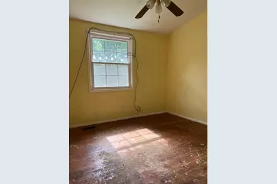 5963 Moss Drive, Forest Park, GA 30297 - Photo 9