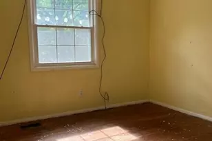 5963 Moss Dr, Forest Park, GA 30297 - Photo 9