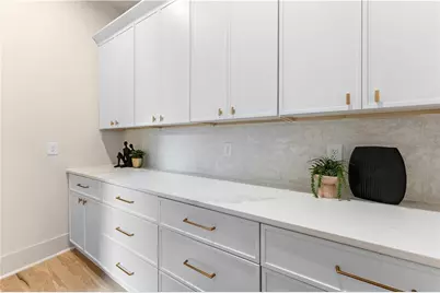 2668 Hosea L Williams Drive NE, Atlanta, GA 30317 - Photo 7