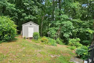 225 Nacoochee Dr, Woodstock, GA 30188 - Photo 87