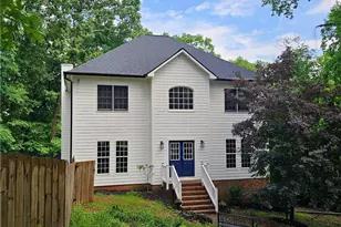 225 Nacoochee Dr, Woodstock, GA 30188 - Photo 3
