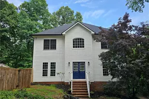 225 Nacoochee Dr, Woodstock, GA 30188 - Photo 5