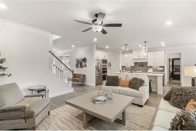 1025 Red Oak Blvd, Loganville, GA 30052 - Photo 9