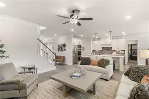 1025 Red Oak Blvd, Loganville, GA 30052 - Photo 9