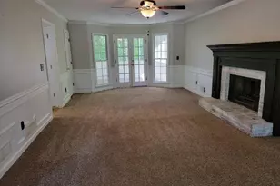 8541 Birch Hollow Dr, Roswell, GA 30076 - Photo 3