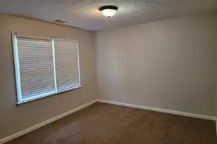8541 Birch Hollow Dr, Roswell, GA 30076 - Photo 11