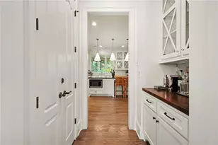 986 Wadsworth Dr NW, Atlanta, GA 30318 - Photo 9