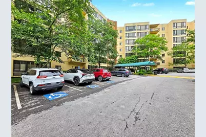 1800 Clairmont Lake #301, Decatur, GA 30033 - Photo 5