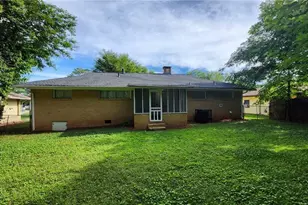 3415 Hyland Dr, Decatur, GA 30032 - Photo 9