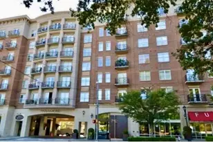 2277 Peachtree Rd NE, Atlanta, GA 30309 - Photo 17