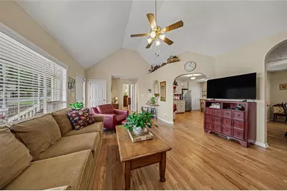 200 Taylors Farm Drive, Holly Springs, GA 30115 - Photo 5