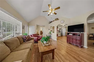 200 Taylors Farm Dr, Holly Springs, GA 30115 - Photo 5
