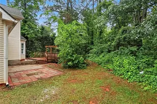 1298 Berryhill Dr, Lithonia, GA 30058 - Photo 21
