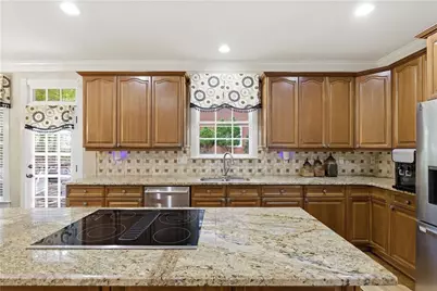 330 Satterwhite Drive, Alpharetta, GA 30022 - Photo 11