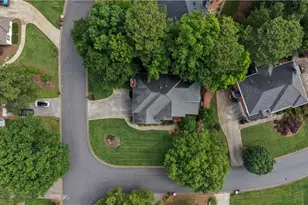 330 Satterwhite Dr, Alpharetta, GA 30022 - Photo 53