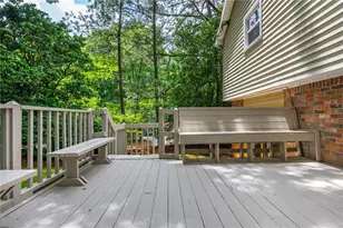 335 Thornwood Dr, Atlanta, GA 30328 - Photo 51