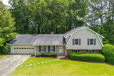 335 Thornwood Drive, Atlanta, GA 30328 - Photo 3
