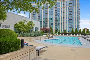 250 Pharr Rd NE, Atlanta, GA 30305 - Photo 29