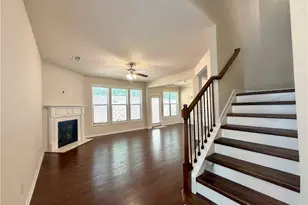 6215 Crested Moss Dr, Alpharetta, GA 30004 - Photo 3