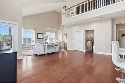 799 Hammond Drive #402, Atlanta, GA 30328 - Photo 5