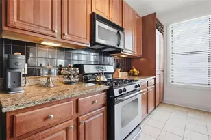 799 Hammond Dr, Atlanta, GA 30328 - Photo 13