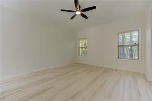 605 Summit Pt, Canton, GA 30114 - Photo 11