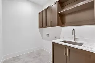 423 Lynne Cir, Alpharetta, GA 30009 - Photo 31