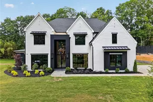 423 Lynne Cir, Alpharetta, GA 30009 - Photo 1