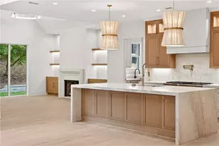 423 Lynne Cir, Alpharetta, GA 30009 - Photo 11