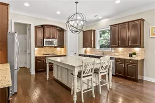 12460 Pindell Cir, Alpharetta, GA 30004 - Photo 5