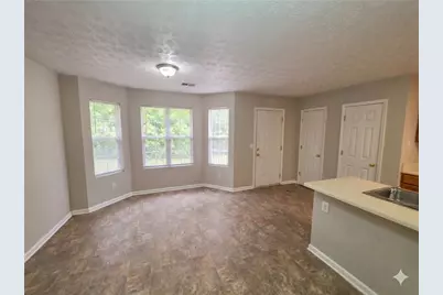 5737 Strathmoor Manor Circle, Lithonia, GA 30058 - Photo 11