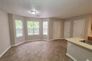 5737 Strathmoor Manor Cir, Lithonia, GA 30058 - Photo 11