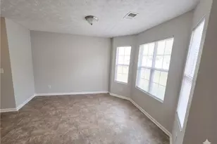 5737 Strathmoor Manor Cir, Lithonia, GA 30058 - Photo 9