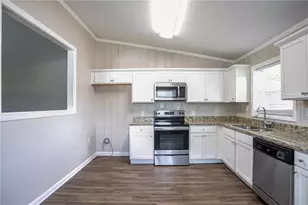 2460 Tyler Wy, Decatur, GA 30032 - Photo 9
