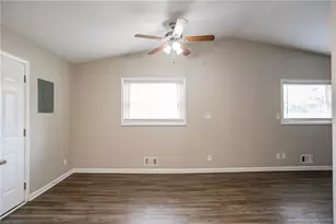 2460 Tyler Wy, Decatur, GA 30032 - Photo 17