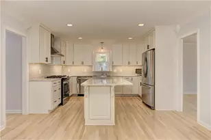 7350 Hunters Branch Dr, Atlanta, GA 30328 - Photo 31
