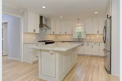 7350 Hunters Branch Drive, Atlanta, GA 30328 - Photo 33