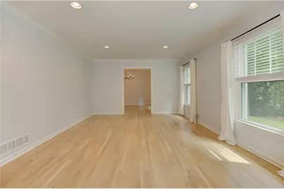 7350 Hunters Branch Drive, Atlanta, GA 30328 - Photo 17