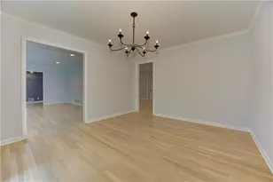 7350 Hunters Branch Dr, Atlanta, GA 30328 - Photo 21