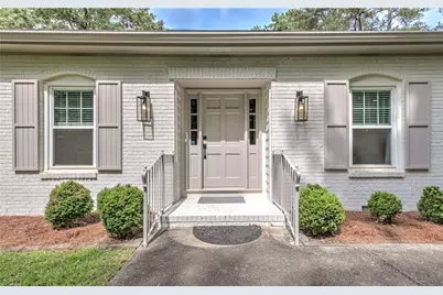 7350 Hunters Branch Drive, Atlanta, GA 30328 - Photo 9
