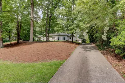 7350 Hunters Branch Drive, Atlanta, GA 30328 - Photo 5
