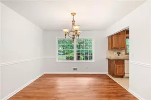 2458 Dunkerrin Ln, Atlanta, GA 30360 - Photo 13