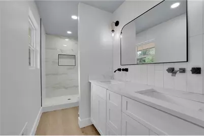 4255 Glenda Drive, College Park, GA 30337 - Photo 13