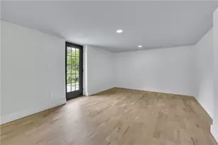 4255 Glenda Dr, College Park, GA 30337 - Photo 25