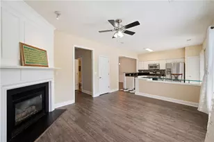 5351 Medlock Corners Dr, Peachtree Corners, GA 30092 - Photo 3