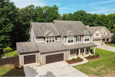 5930 Mountain Laurel Walk, Flowery Branch, GA 30542 - Photo 3