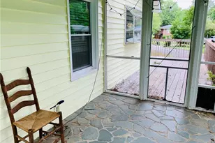 906 McLaurin St, Griffin, GA 30224 - Photo 11