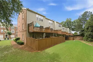 4011 Edgecomb Dr, Roswell, GA 30075 - Photo 27