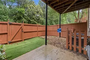 4011 Edgecomb Dr, Roswell, GA 30075 - Photo 25
