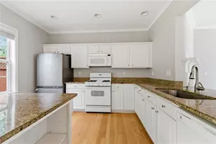 4011 Edgecomb Dr, Roswell, GA 30075 - Photo 5